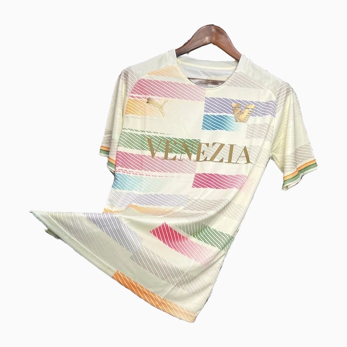 Concepto Venecia Crema 2024/25