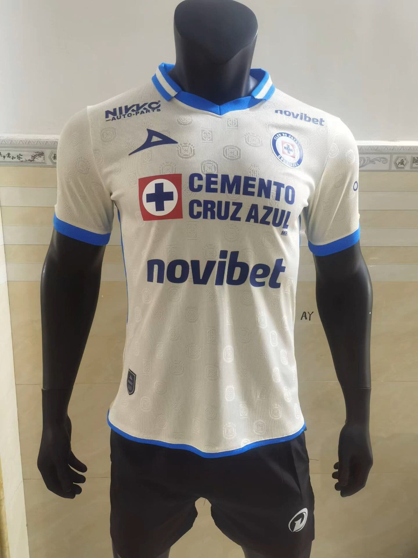 Miniatura 7