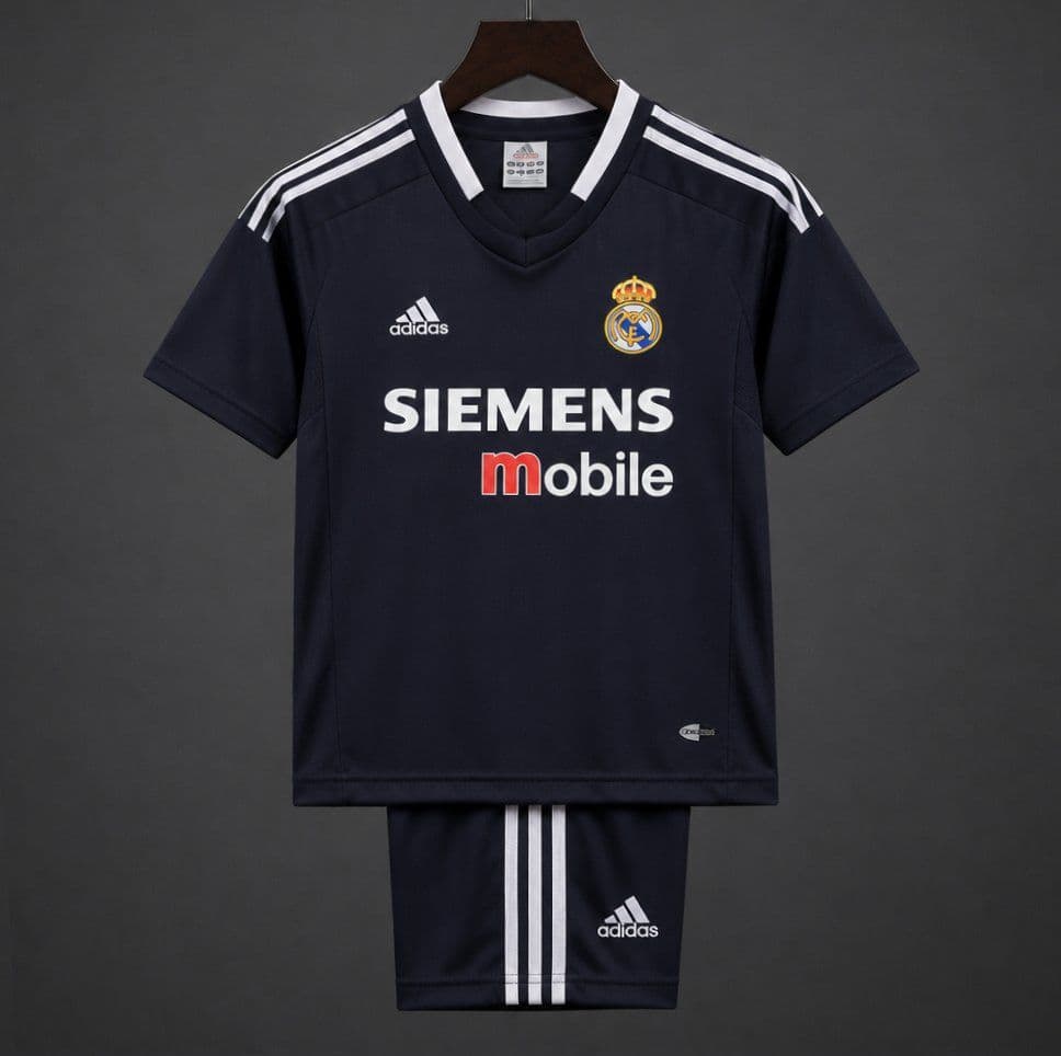 Real Madrid Niños Visitante 2004/05